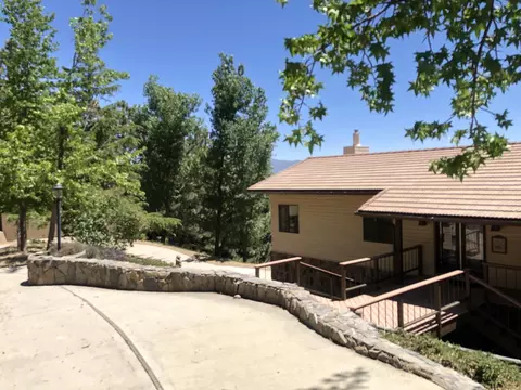29540 Starland Dr, Tehachapi, CA 93561 photo 2
