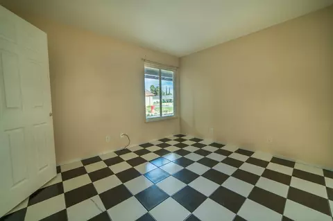 3155 Darkwood St, Lancaster, CA 93536 photo 12