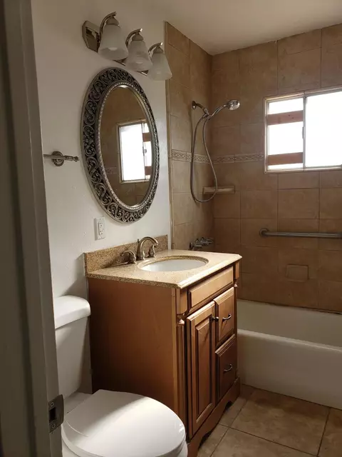 44740 Graphic St, Lancaster, CA 93535 photo 9