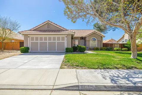 37065 57th St E, Palmdale, CA 93552 photo 1