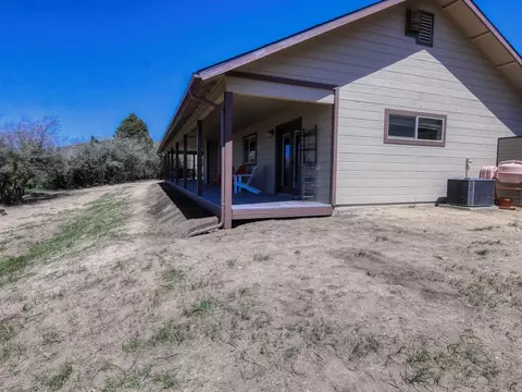 24121 El Rancho Dr, Tehachapi, CA 93561 photo 31
