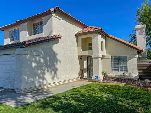 1129 E Avnue J10 E, Lancaster, CA 93535 photo 2