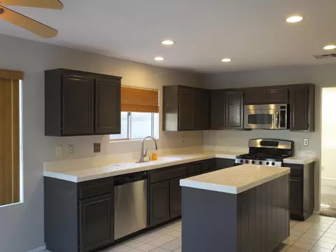 1703 Mesa Dr E, Lancaster, CA 93535 photo 8