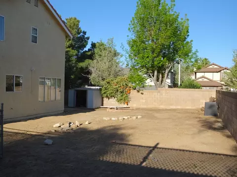 1703 Mesa Dr E, Lancaster, CA 93535 photo 23
