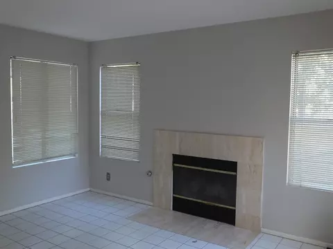 1703 Mesa Dr E, Lancaster, CA 93535 photo 10