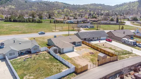 27921 Stallion Springs Dr, Tehachapi, CA 93561 photo 25