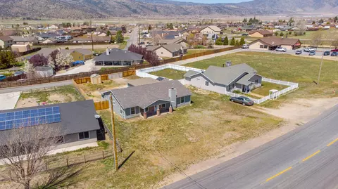 27921 Stallion Springs Dr, Tehachapi, CA 93561 photo 28
