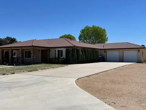 44952 42nd St E, Lancaster, CA 93535 photo 1