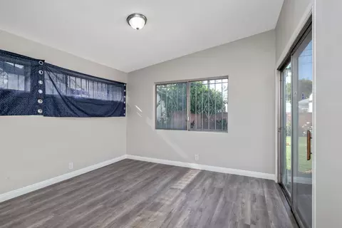 623 Palmer St W, Compton, CA 90220 photo 6