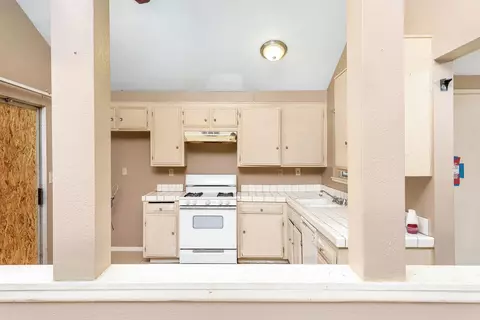 44323 Gingham Ave, Lancaster, CA 93535 photo 10