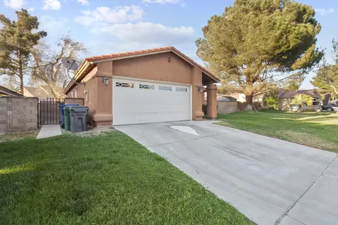 1747 E Avenue K E, Lancaster, CA 93535 photo 3