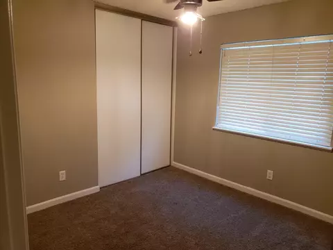 45918 Primrose Dr, Lancaster, CA 93534 photo 7