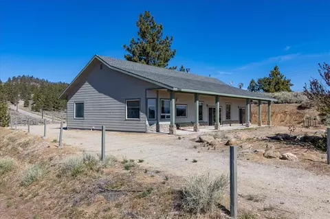 25661 Territory Way, Tehachapi, CA 93561 photo 1