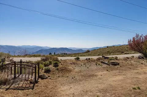 25661 Territory Way, Tehachapi, CA 93561 photo 29