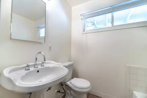44108 Fig Ave, Lancaster, CA 93534 photo 24