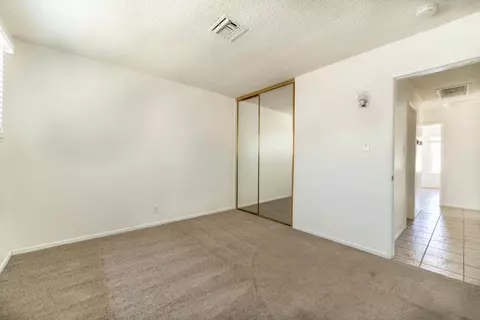 44108 Fig Ave, Lancaster, CA 93534 photo 9
