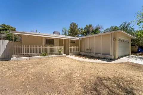 44108 Fig Ave, Lancaster, CA 93534 photo 28
