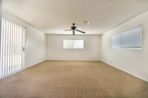 44108 Fig Ave, Lancaster, CA 93534 photo 13