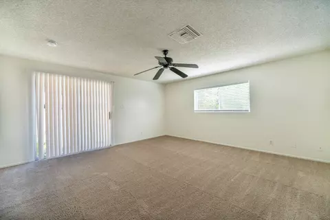 44108 Fig Ave, Lancaster, CA 93534 photo 15