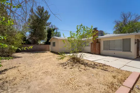 44108 Fig Ave, Lancaster, CA 93534 photo 32