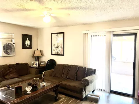 44039 Cedar Ave, Lancaster, CA 93534 photo 4