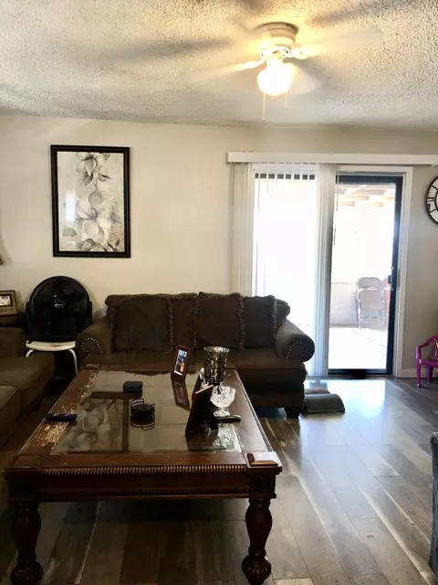 44039 Cedar Ave, Lancaster, CA 93534 photo 3