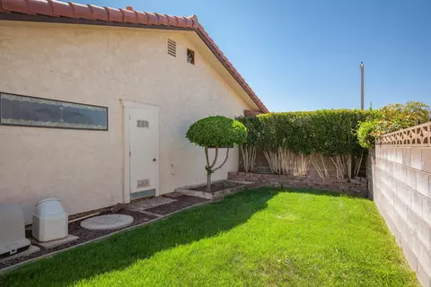 3215 Versailles Ct, Lancaster, CA 93536 photo 28