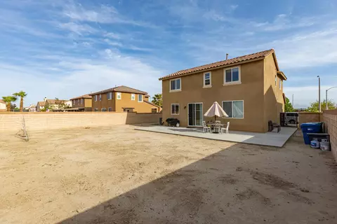 2205 Cypress St, Lancaster, CA 93535 photo 33