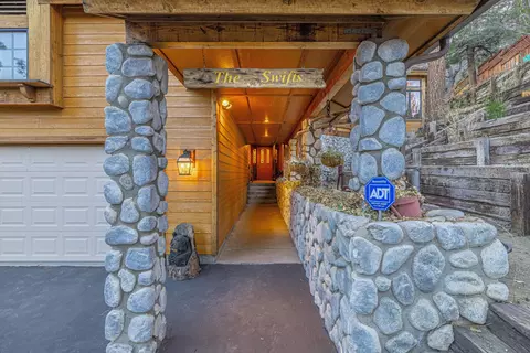 755 Oriole Rd, Wrightwood, CA 92397 photo 4