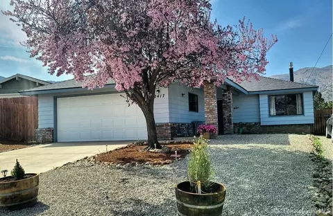 22417 Mccarthy Dr, Tehachapi, CA 93561 photo 1