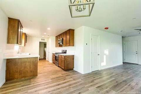 436 Jonathan Pl, Tehachapi, CA 93561 photo 10