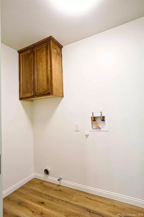 436 Jonathan Pl, Tehachapi, CA 93561 photo 8