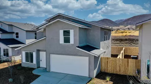 436 Jonathan Pl, Tehachapi, CA 93561 photo 4