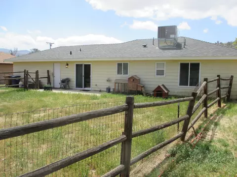 21908 Mariposa Rd, Tehachapi, CA 93561 photo 22