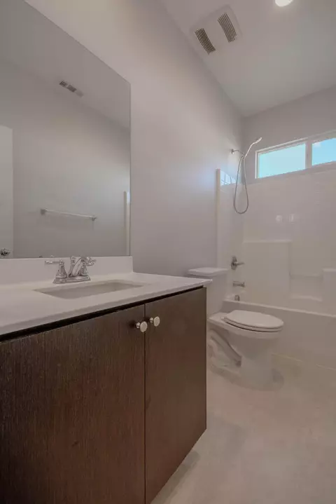 11929 Bluff Ct, Adelanto, CA 92301 photo 17