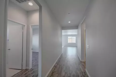 11929 Bluff Ct, Adelanto, CA 92301 photo 14