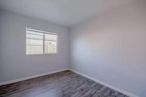 11929 Bluff Ct, Adelanto, CA 92301 photo 18