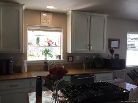 21276 White Pine Dr #97, Tehachapi, CA 93561 photo 7