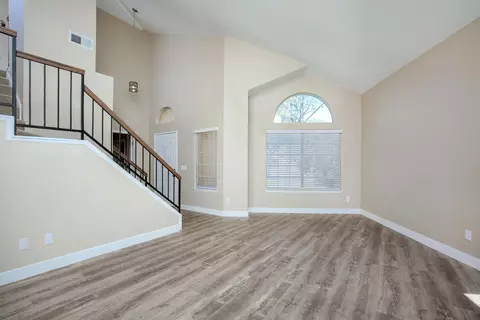 1742 Norberry St E, Lancaster, CA 93535 photo 9