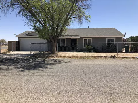 40988 174 St E, Lancaster, CA 93535 photo 1