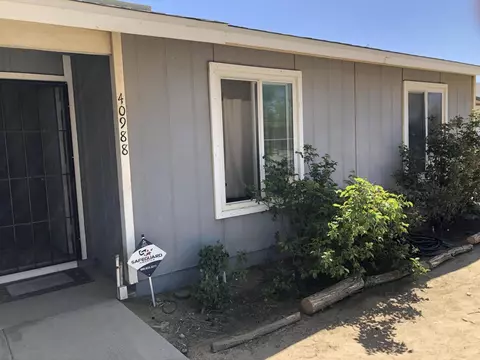 40988 174 St E, Lancaster, CA 93535 photo 2