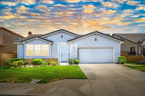 43910 Cantabury St, Lancaster, CA 93536 photo 1