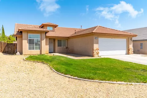 14192 Dartmouth St, Hesperia, CA 92344 photo 4