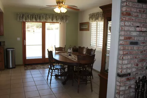 7676 Conejo Ave, Joshua Tree, CA 92252 photo 6