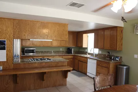 7676 Conejo Ave, Joshua Tree, CA 92252 photo 9