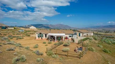 19400 Albany St, Tehachapi, CA 93561 photo 46