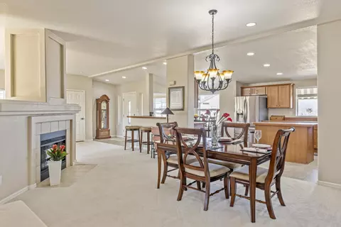 19400 Albany St, Tehachapi, CA 93561 photo 18