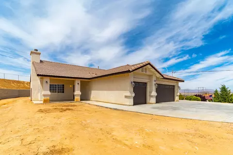 18620 Seaforth St, Hesperia, CA 92345 photo 3