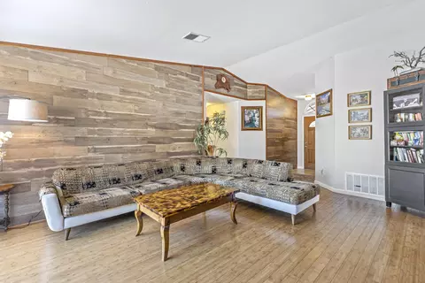 1713 Marcus Ave, Palmdale, CA 93550 photo 5