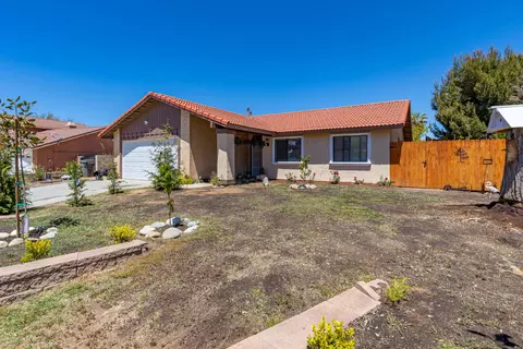 1713 Marcus Ave, Palmdale, CA 93550 photo 2